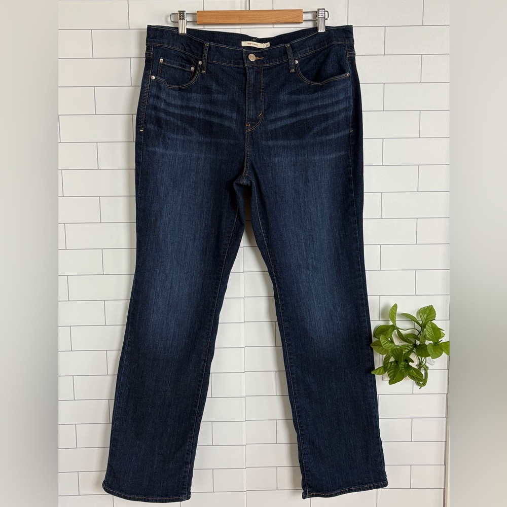 EUC Levi's 505 Straight Leg Jeans Size 14 M W32 L 32 Dark Wash Faded Denim
